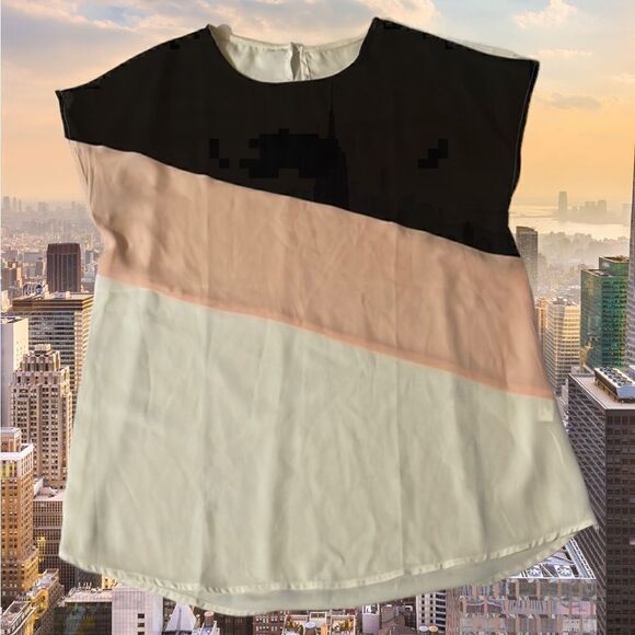 Rayon sleeveless top - Picture 2 of 6